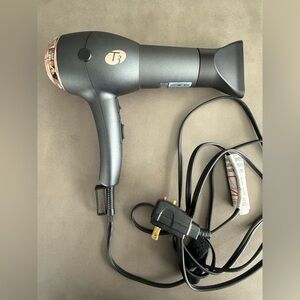 T3 Featherweight Luxe 2i hairdryer - Charcoal Grey with Rose gold accent